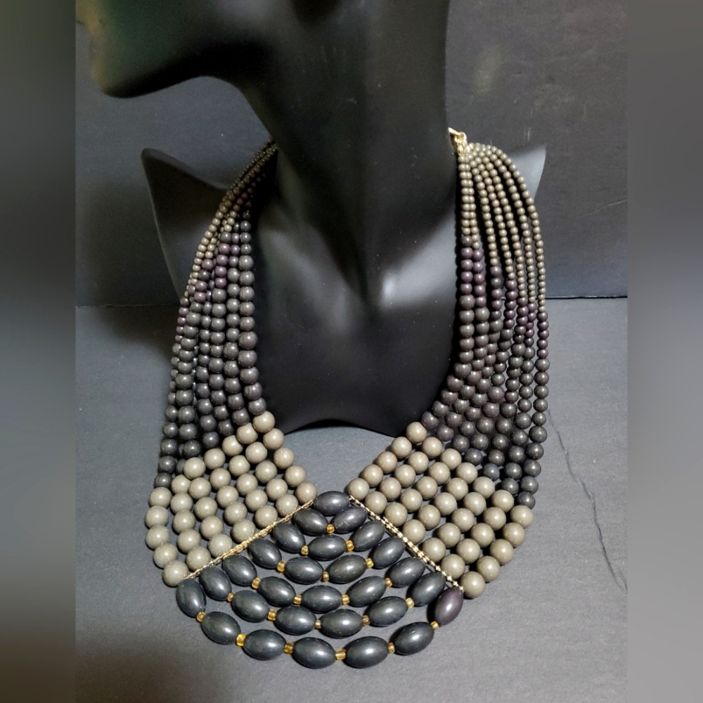Wooden look beads necklace